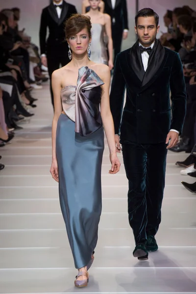 Look 57